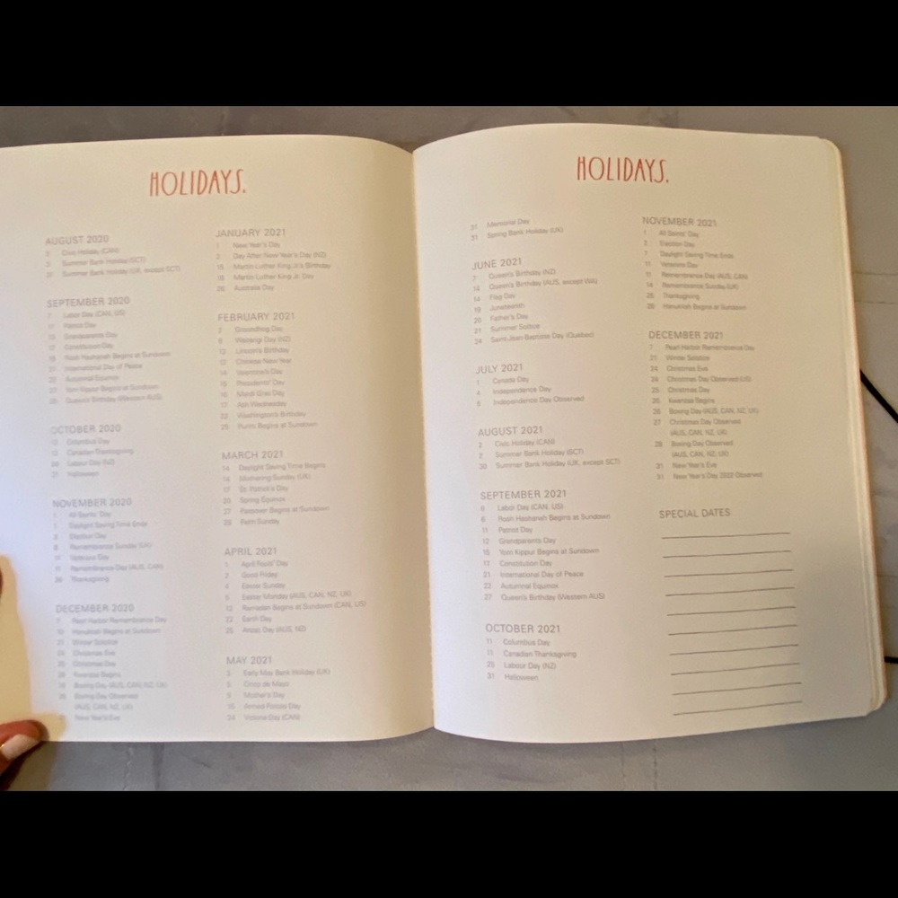 🗓 RAE DUNN | “Make It Happen” 2021 Planner - Picture 6 of 10